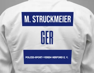 Judo GI with a backnumber showing the name Maximilian Struckmeier from Polizei-Sport-Verein Herford e. V.